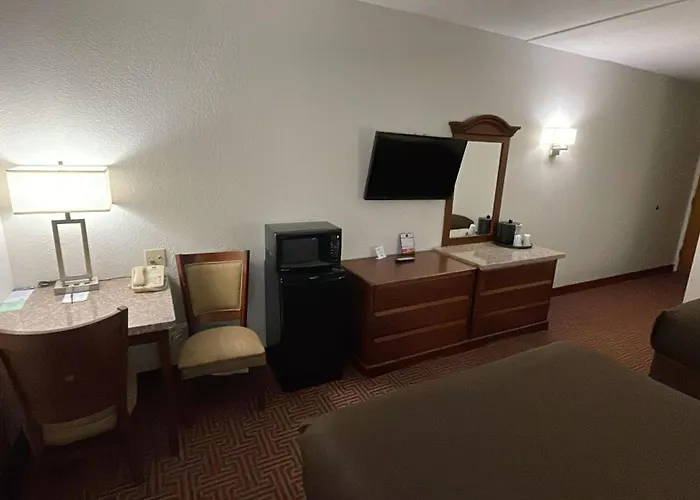 Clarion Inn