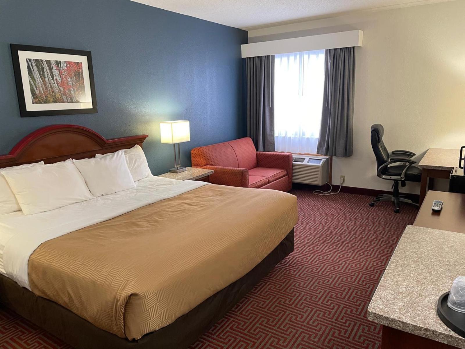 Clarion Inn 3*