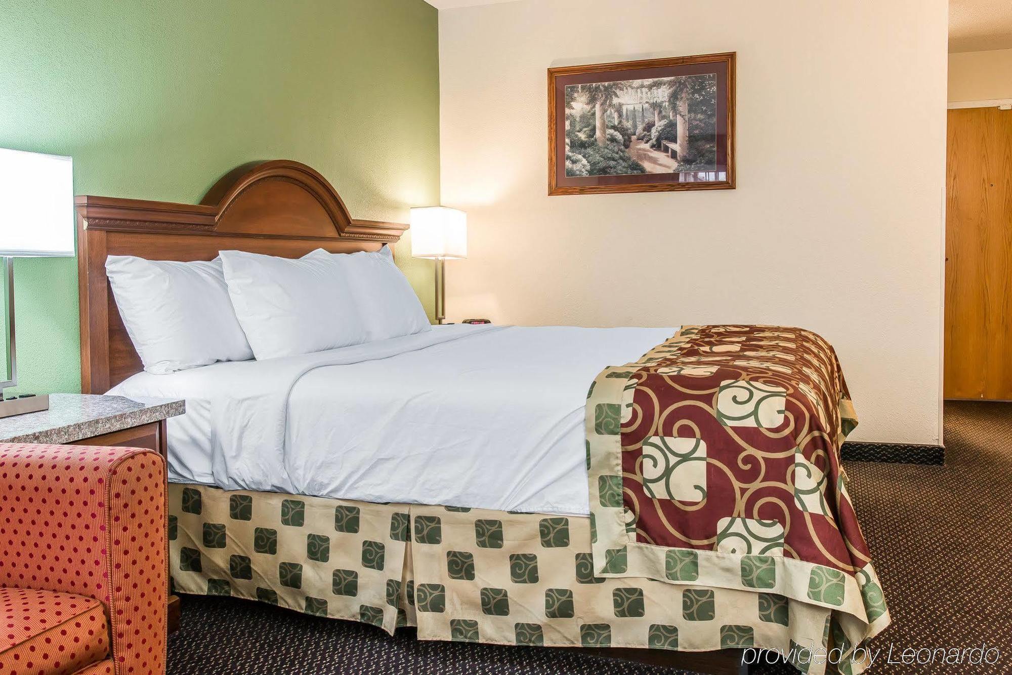 Clarion Inn Kalamazoo